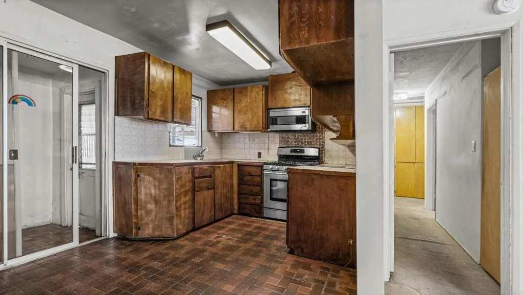 https://cdn.realtyfeed.com/cdn/127/306769777/5f9a46df84782e39fe3224bbd7fd0107.webp