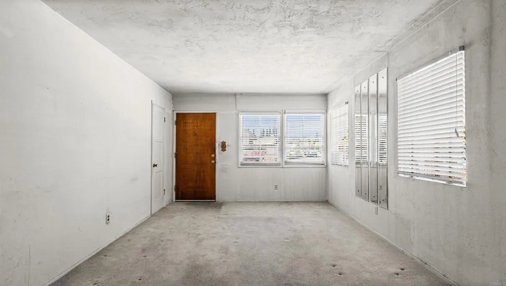 https://cdn.realtyfeed.com/cdn/127/306769777/a2f71e33628e338ff7e6731c1dbcb501.webp