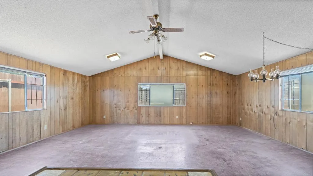 https://cdn.realtyfeed.com/cdn/127/306769777/a7063dba8cf0b6fc6d1a2d95e26d93d0.webp