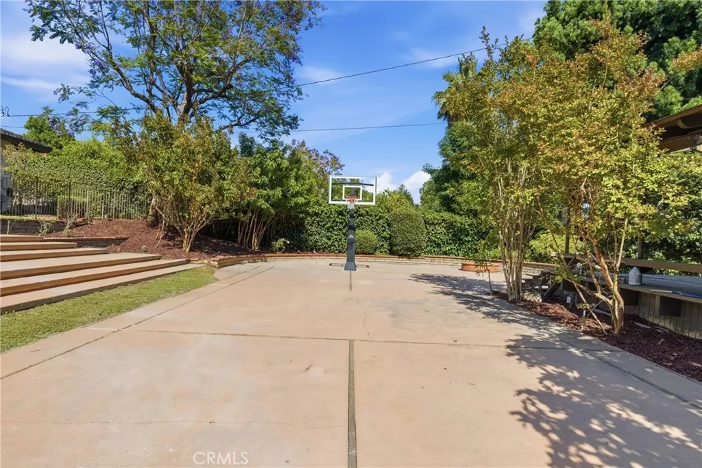 950 Hampton, Arcadia, CA 91006 - Photo 5 of 6, Arcadia, CA