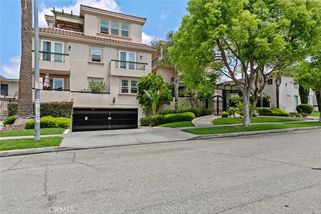 333 Milford Street Unit 105, Glendale, CA 91203 - Photo 3 of 46, Glendale, CA
