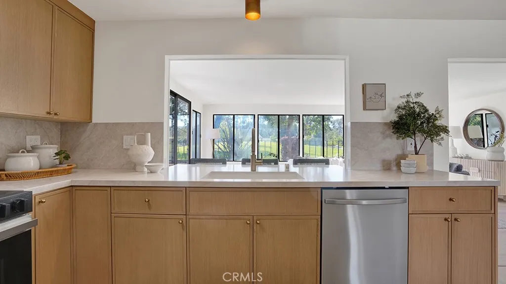 23791 Formello, Laguna Hills, CA 92653 - Photo 5 of 32, Laguna Hills, CA