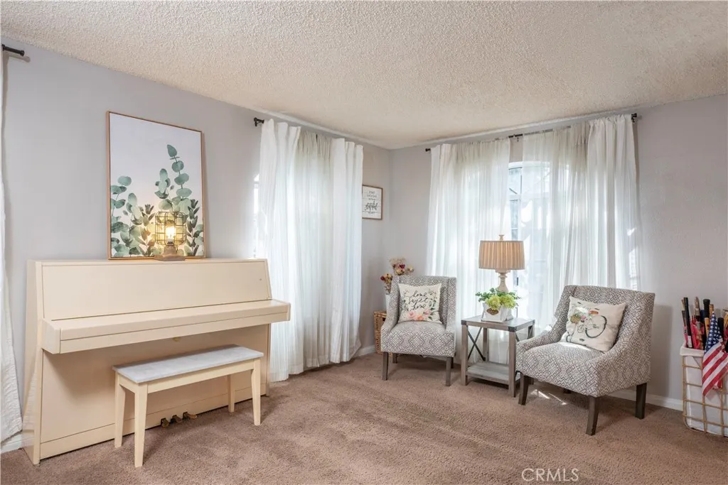 14905 Simonds Street, Mission Hills (San Fernando), CA 91345 - Photo 3 of 16, Mission Hills (san Fernando), CA