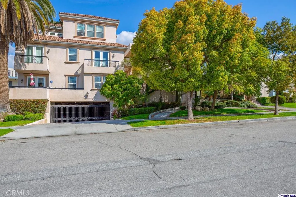 333 Milford Street Unit 105, Glendale, CA 91203 - Photo 4 of 50, Glendale, CA