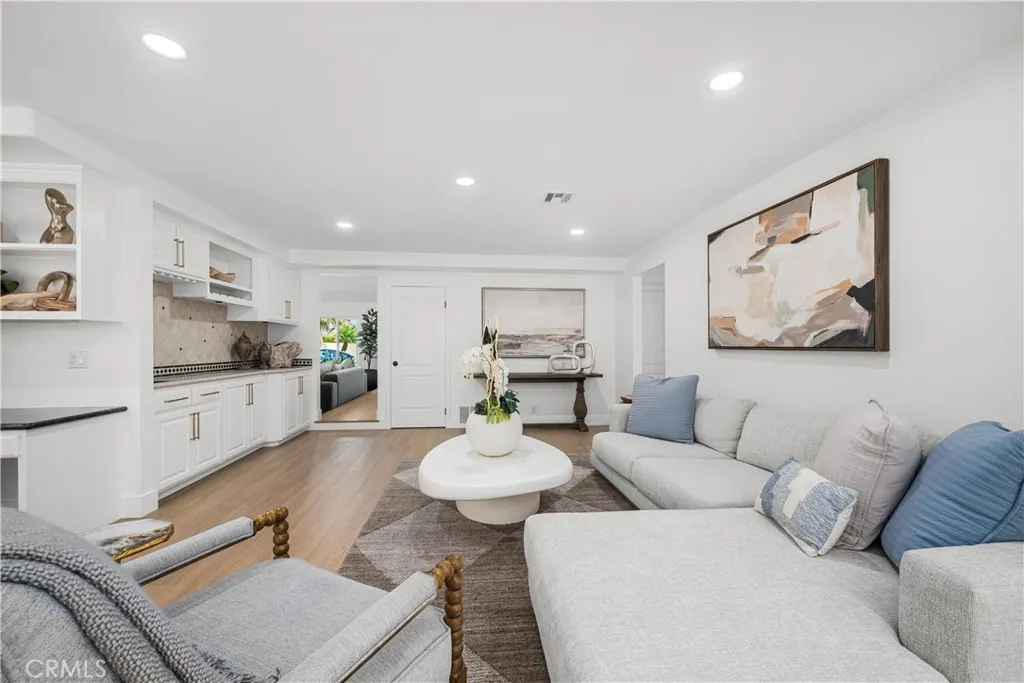 11269 Primrose Avenue, Fountain Valley, CA 92708 - Photo 4 of 50, Fountain Valley, CA
