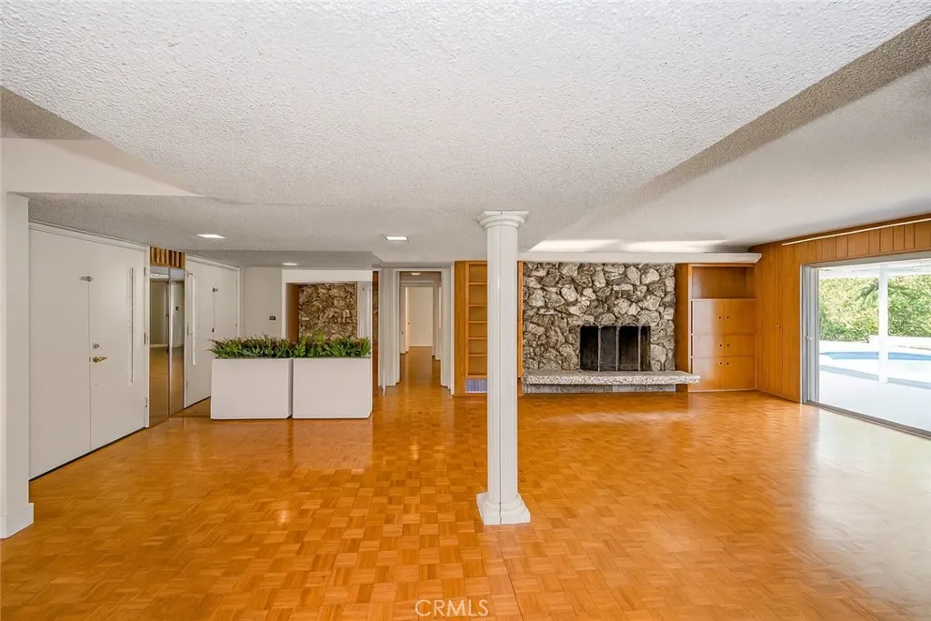 19443 Superior Street, Northridge, CA 91324 - Photo 2 of 34, Northridge, CA