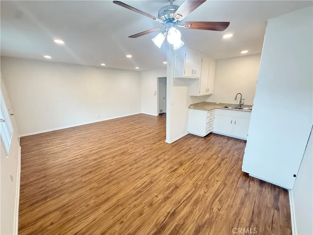 919 E Acacia Avenue Unit R, Glendale, CA 91205 - Photo 3 of 9, Glendale, CA
