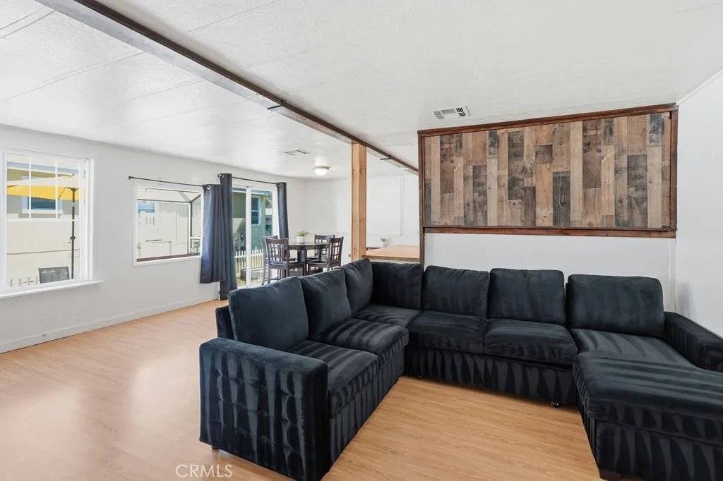 22899 Byron Unit 109, Crestline, CA 92325 - Photo 5 of 38, Crestline, CA