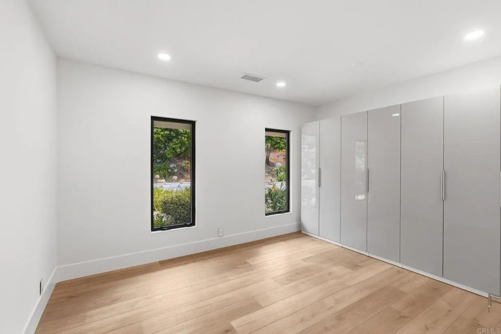 https://cdn.realtyfeed.com/cdn/127/306769907/1d3fdda9947813b3ec3d496db129a527.webp