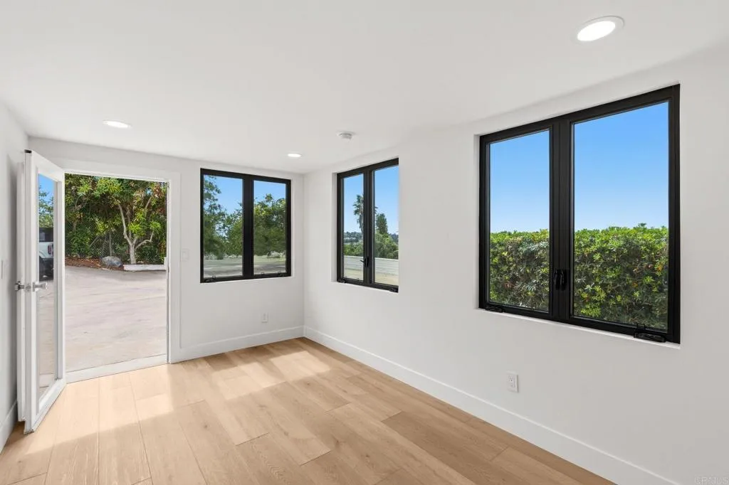 https://cdn.realtyfeed.com/cdn/127/306769907/4bebcde369daa8f811d6a0554fae6153.webp