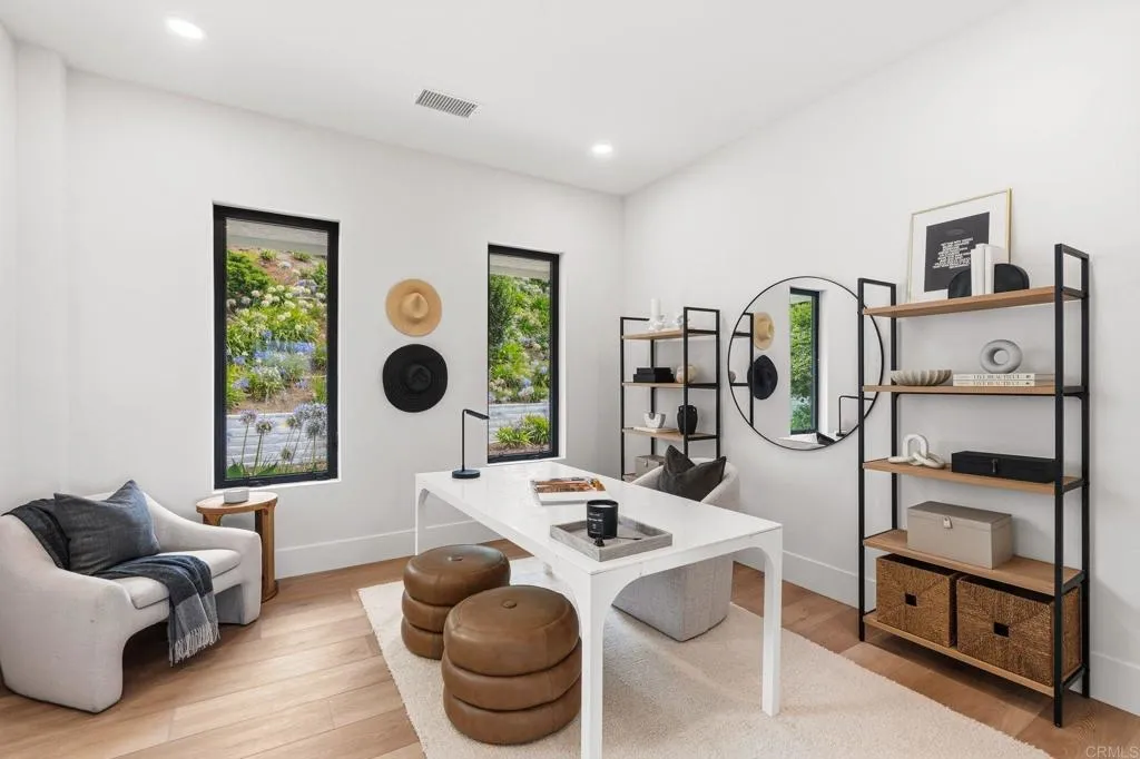 https://cdn.realtyfeed.com/cdn/127/306769907/5e5c7ba307103b39f7b0393a1e4cba91.webp