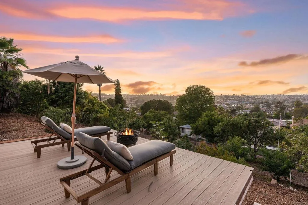 https://cdn.realtyfeed.com/cdn/127/306769907/7aa16c7989c5e192967d10029b2b2a35.webp