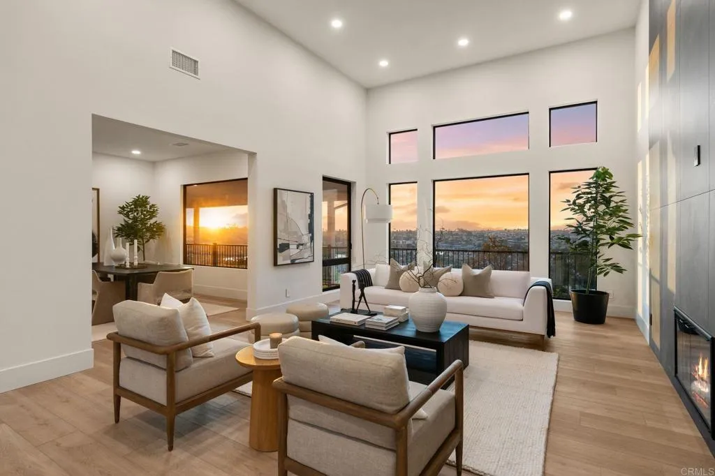 https://cdn.realtyfeed.com/cdn/127/306769907/b8e320b08e47c4106bae13d3f5fb0a4a.webp