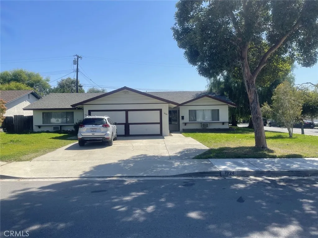 1924 Bobolink Way, Pomona, CA 91767 - Main photo, Pomona, CA