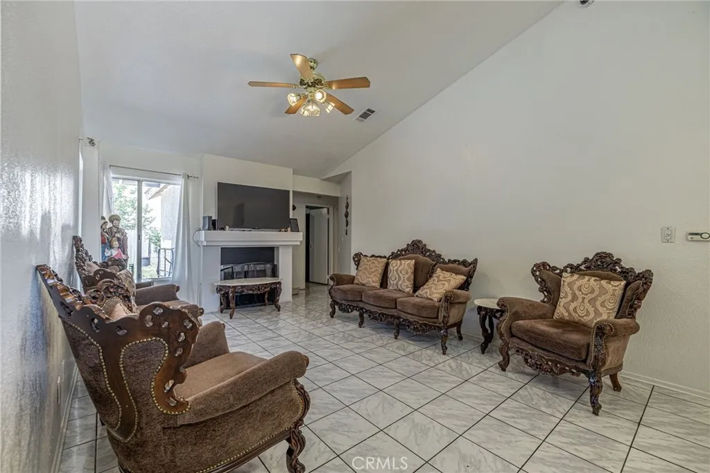 37517 Madison, Palmdale, CA 93552 - Photo 5 of 33, Palmdale, CA