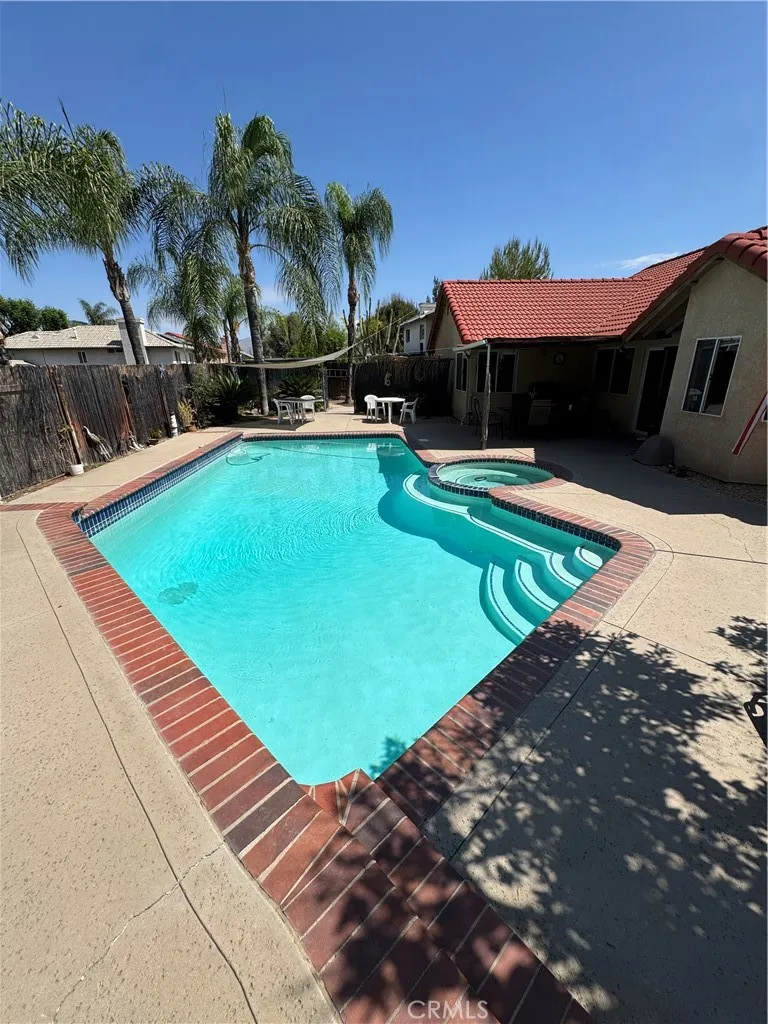 27423 Nottingham, Hemet, CA 92544 - Photo 3 of 32, Hemet, CA