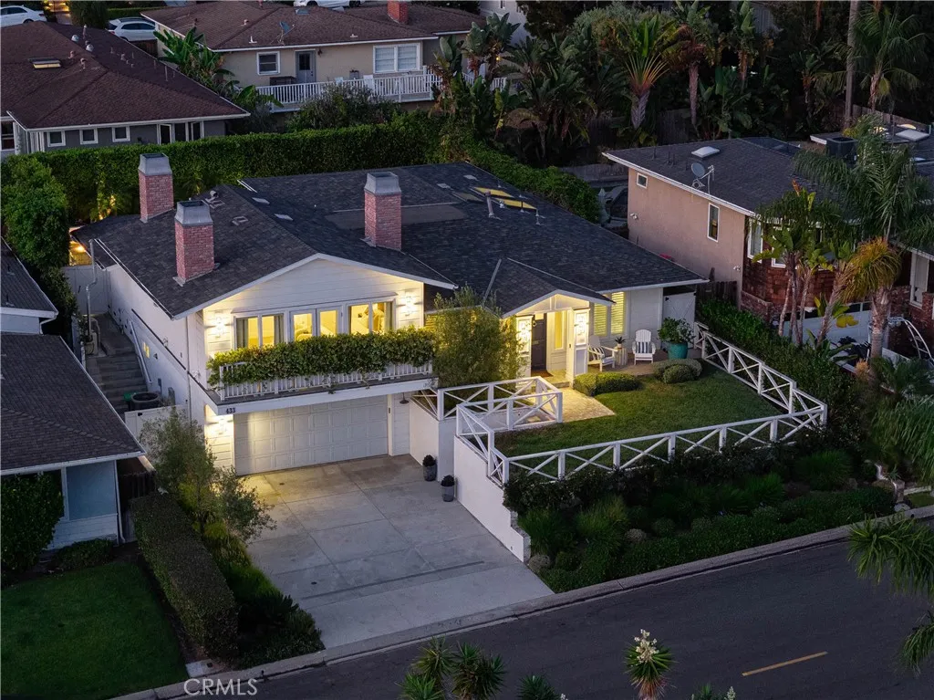 433 Seaward, Corona del Mar, CA 92625 - Photo 2 of 44, Corona Del Mar, CA