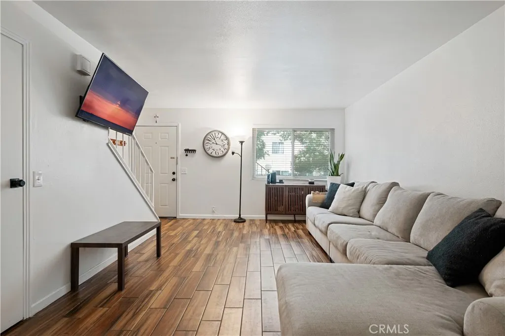1373 Wheaton Way, Riverside, CA 92507 - Photo 2 of 32, Riverside, CA
