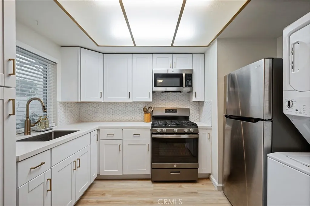 1373 Wheaton Way, Riverside, CA 92507 - Main photo, Riverside, CA