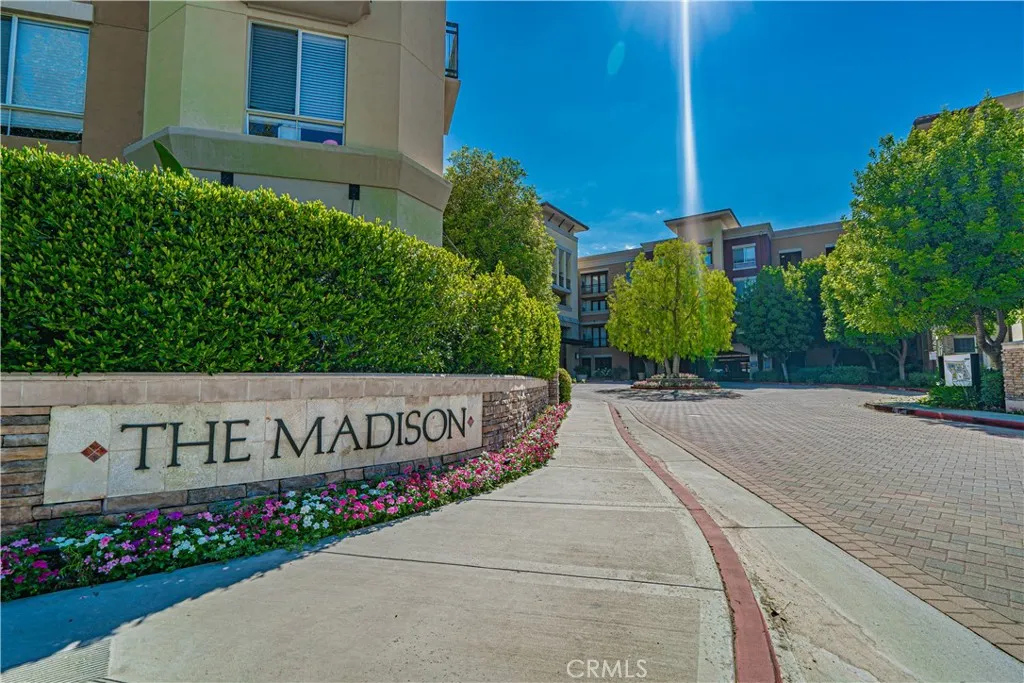 24595 Town Center Unit 3302, Valencia, CA 91355 - Photo 2 of 33, Valencia, CA