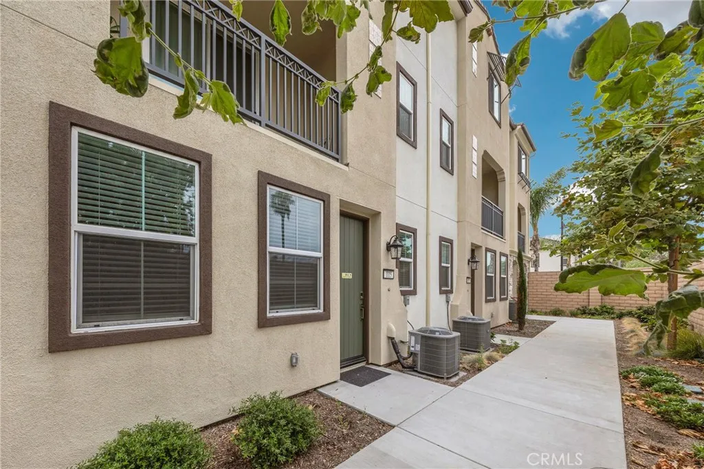 115 Colorado, Pomona, CA 91766 - Photo 4 of 50, Pomona, CA