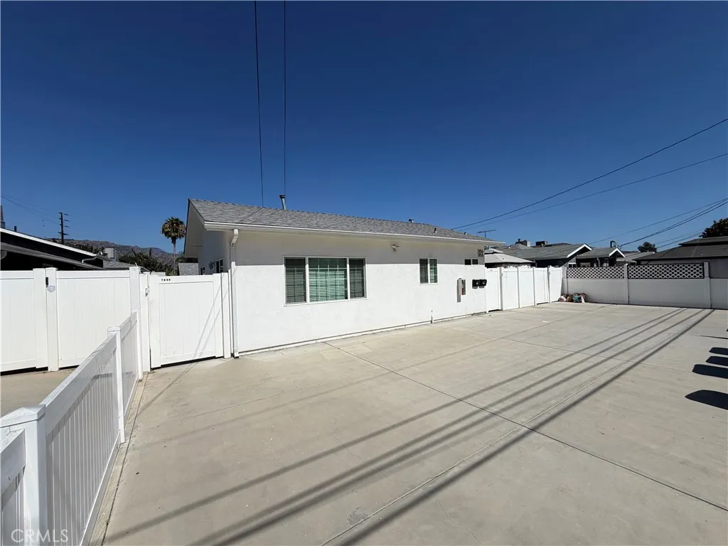 7856 Ledge, Sun Valley, CA 91352 - Photo 2 of 8, Sun Valley, CA