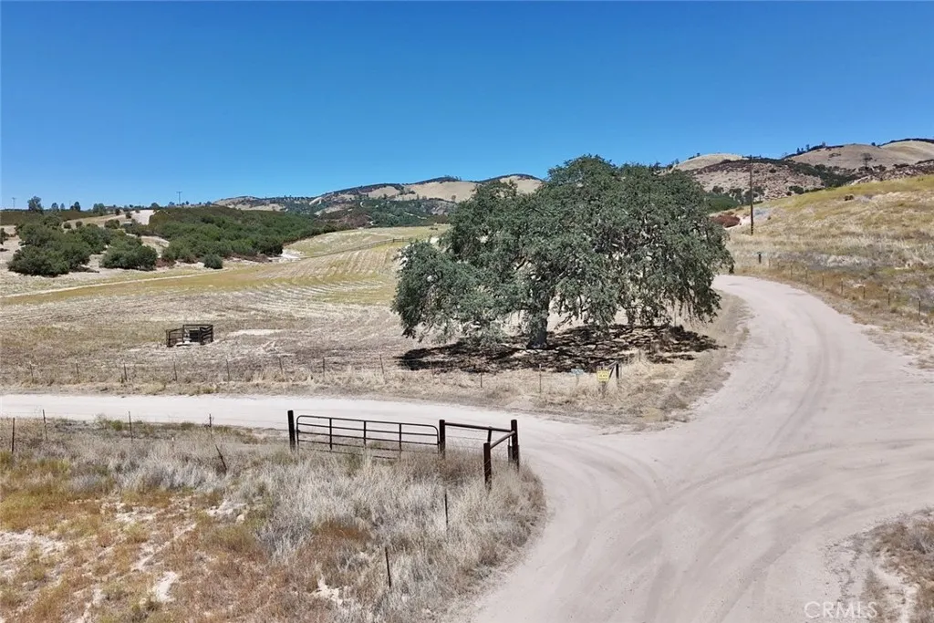 22 Martinez, Lockwood, CA 93932 - Photo 3 of 25, Lockwood, CA