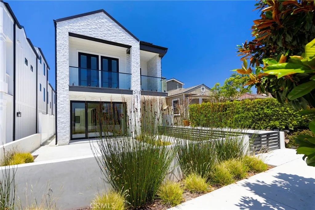 515 Jasmine, Corona del Mar, CA 92625 - Photo 2 of 30, Corona Del Mar, CA