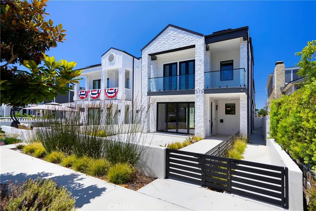 515 Jasmine, Corona del Mar, CA 92625 - Main photo, Corona Del Mar, CA