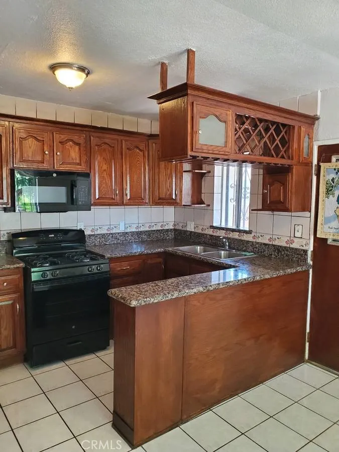 1370 S Thomas, Pomona, CA 91766 - Photo 2 of 9, Pomona, CA