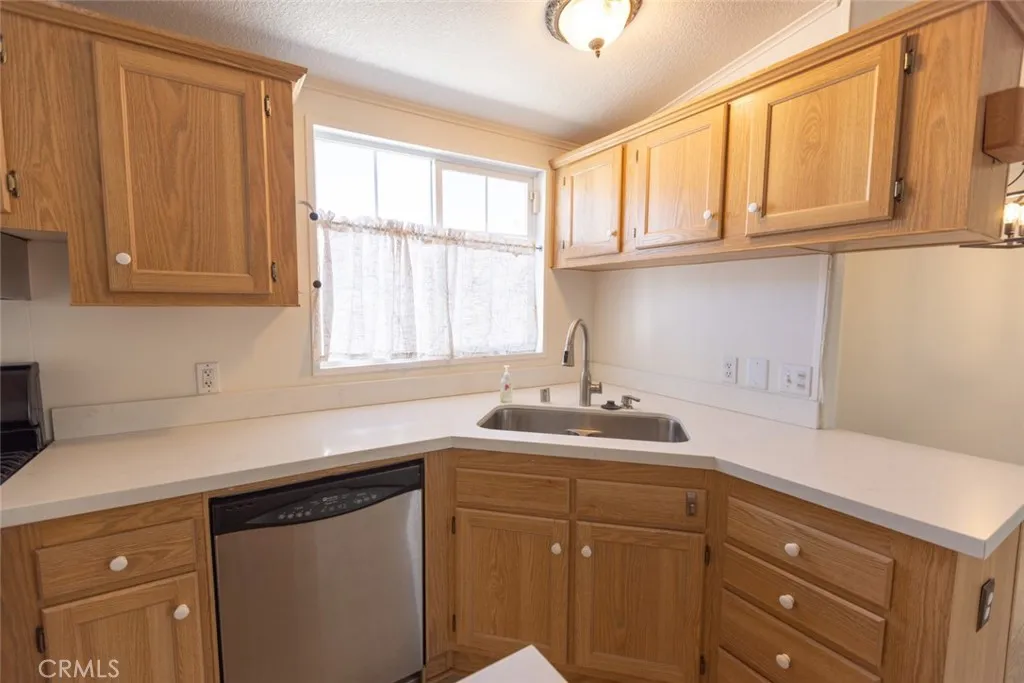 23301 Ridge Route Unit 24, Laguna Hills, CA 92653 - Photo 4 of 41, Laguna Hills, CA