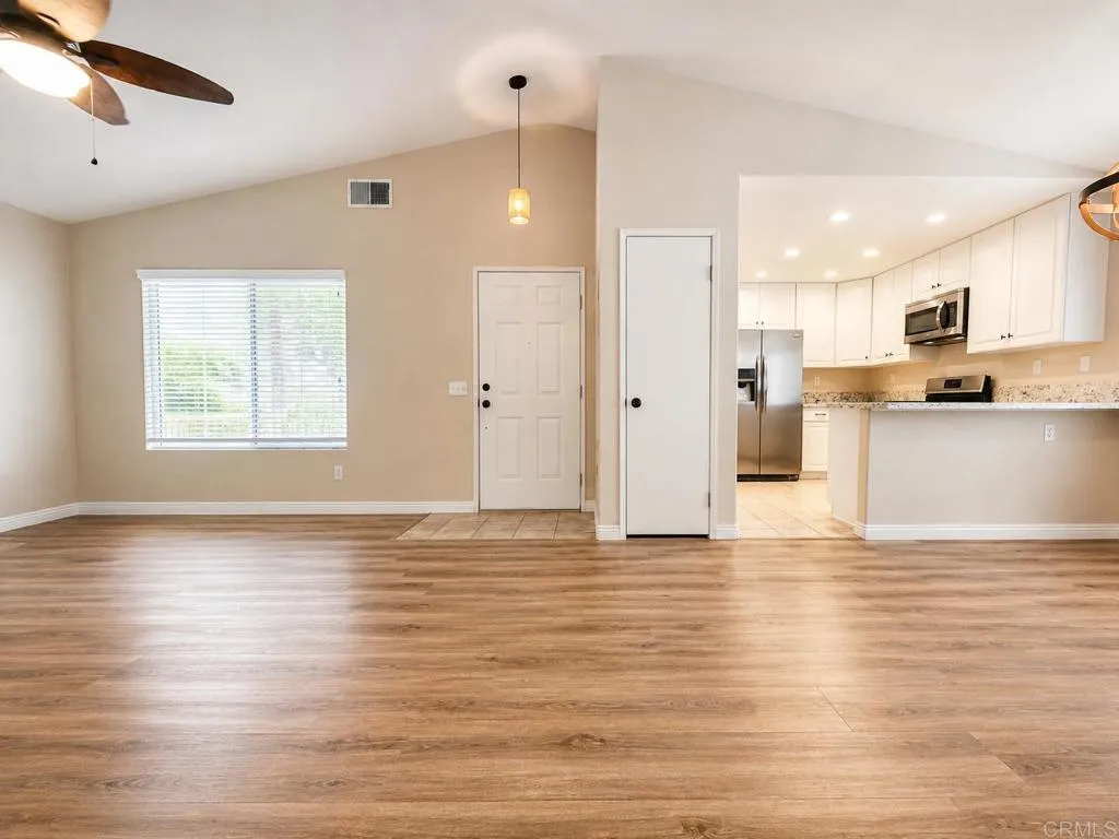 23800 Corte Picante, Murrieta, CA 92562 - Photo 4 of 43, Murrieta, CA