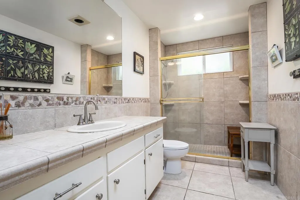 https://cdn.realtyfeed.com/cdn/127/306769959/6d0668fed6c8a84259cb2e7de3d892a6.webp