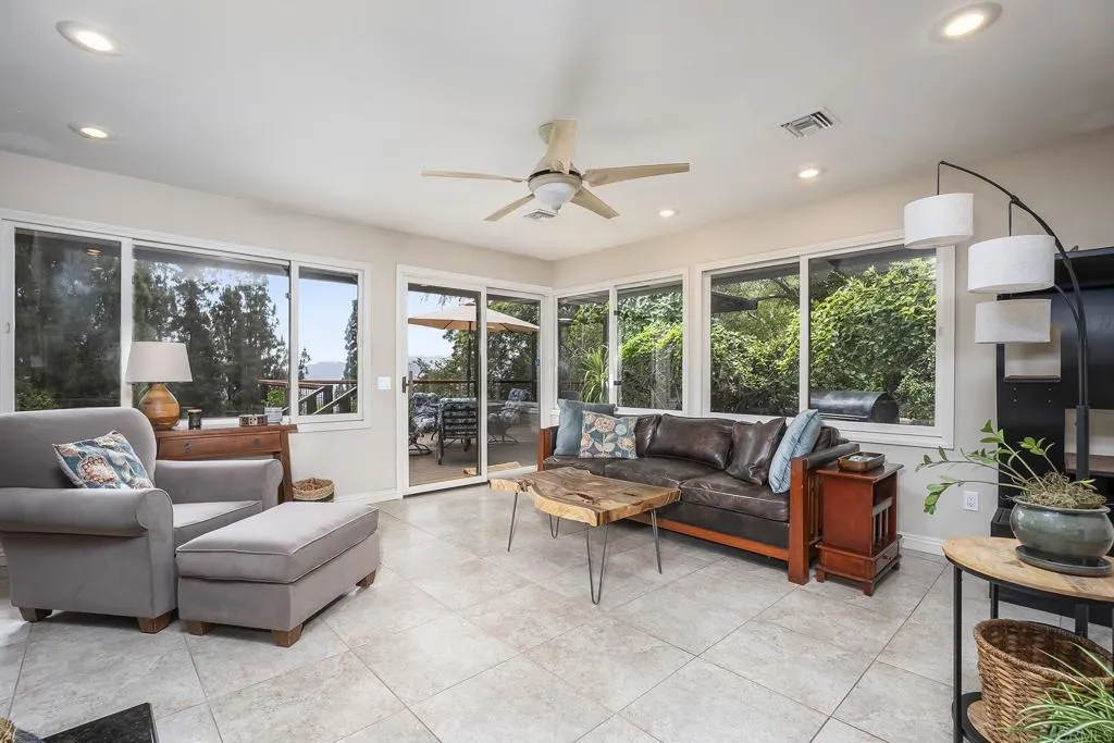 https://cdn.realtyfeed.com/cdn/127/306769959/8613065c4fc2bbc7ce308239708d8cbd.webp