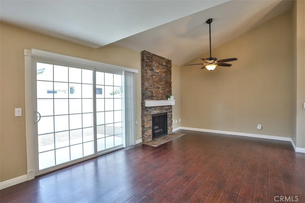679 Parkview Drive, Lake Elsinore, CA 92530 - Photo 4 of 42, Lake Elsinore, CA