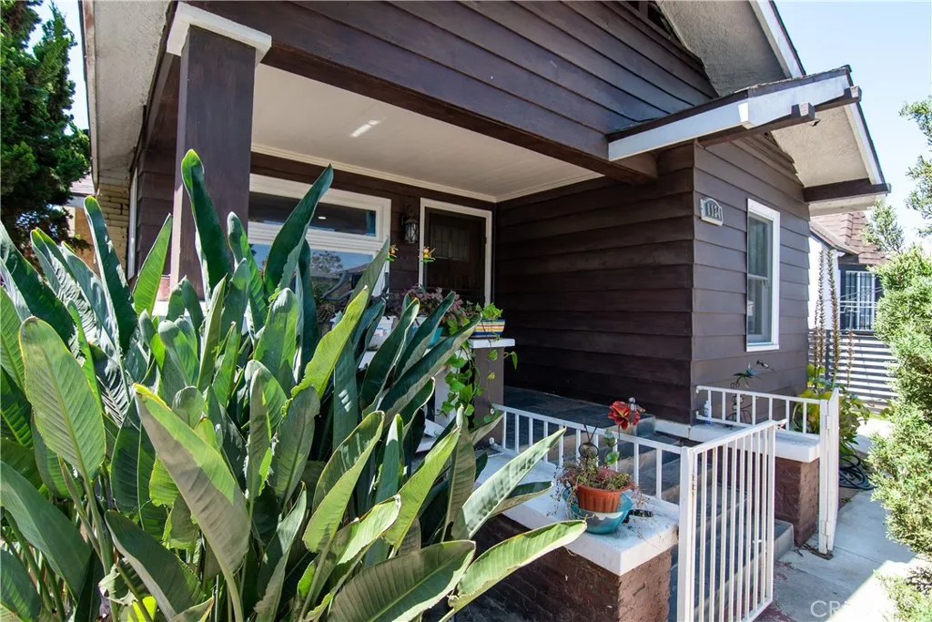 1134 W 68th, Los Angeles, CA 90044 - Photo 4 of 33, Los Angeles, CA