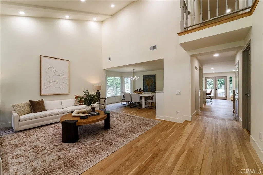 18625 Delano Street, Tarzana, CA 91335 - Photo 4 of 35, Tarzana, CA