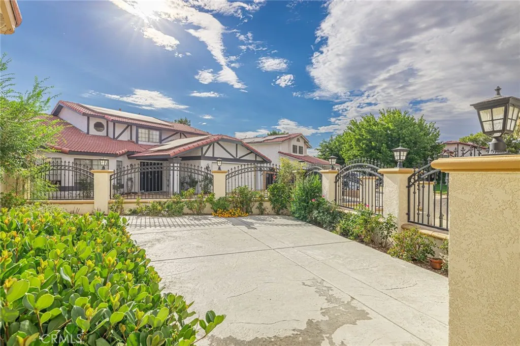 1334 Sun Court, Lancaster, CA 93535 - Photo 5 of 42, Lancaster, CA