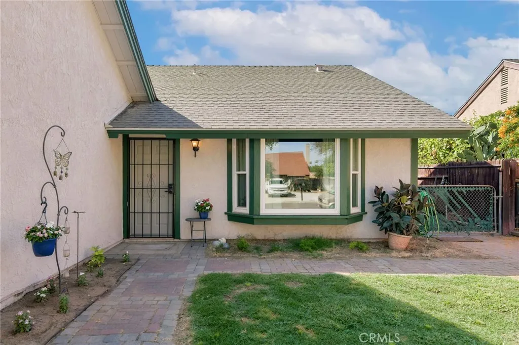 9249 Agave Place, Riverside, CA 92503 - Photo 4 of 32, Riverside, CA