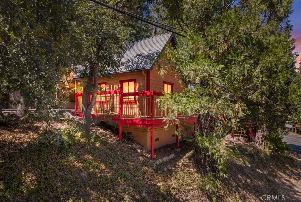 23898 Springwater, Crestline, CA 92325 - Photo 2 of 30, Crestline, CA