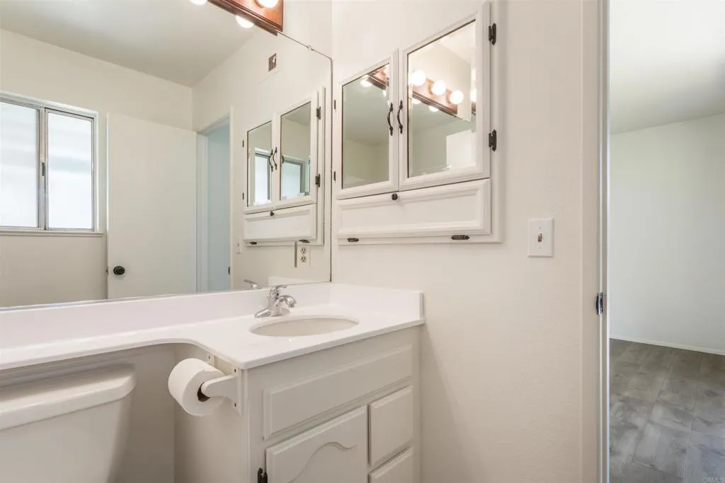 https://cdn.realtyfeed.com/cdn/127/306770028/04858c4ccd0a3e46ee7da7616e4015c7.webp