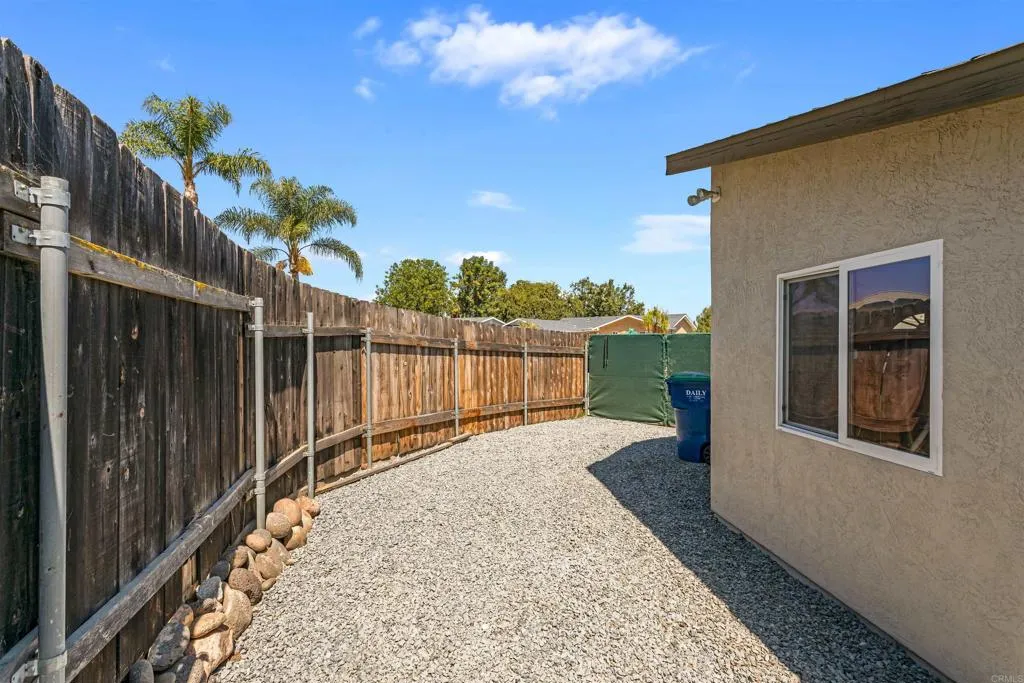 https://cdn.realtyfeed.com/cdn/127/306770028/a3a23be12626fc6c5224cba410cb4d84.webp