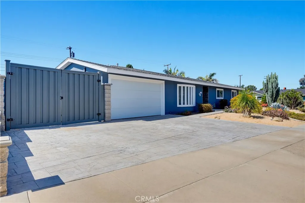 17372 Rainier Drive, North Tustin, CA 92705 - Photo 2 of 54, North Tustin, CA
