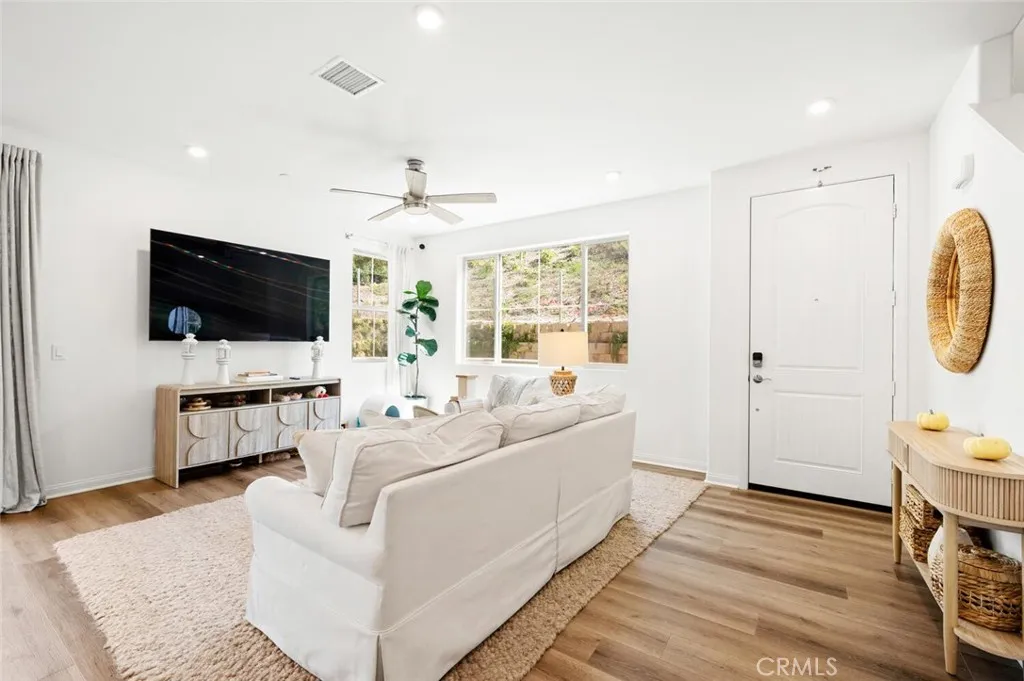 1852 Red Willow, Oceanside, CA 92056 - Photo 5 of 50, Oceanside, CA