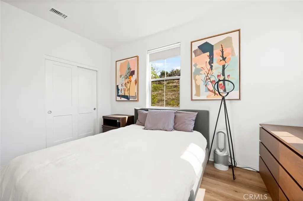 https://cdn.realtyfeed.com/cdn/127/306770038/82a0f3ad2605bce85ab96166b688175f.webp