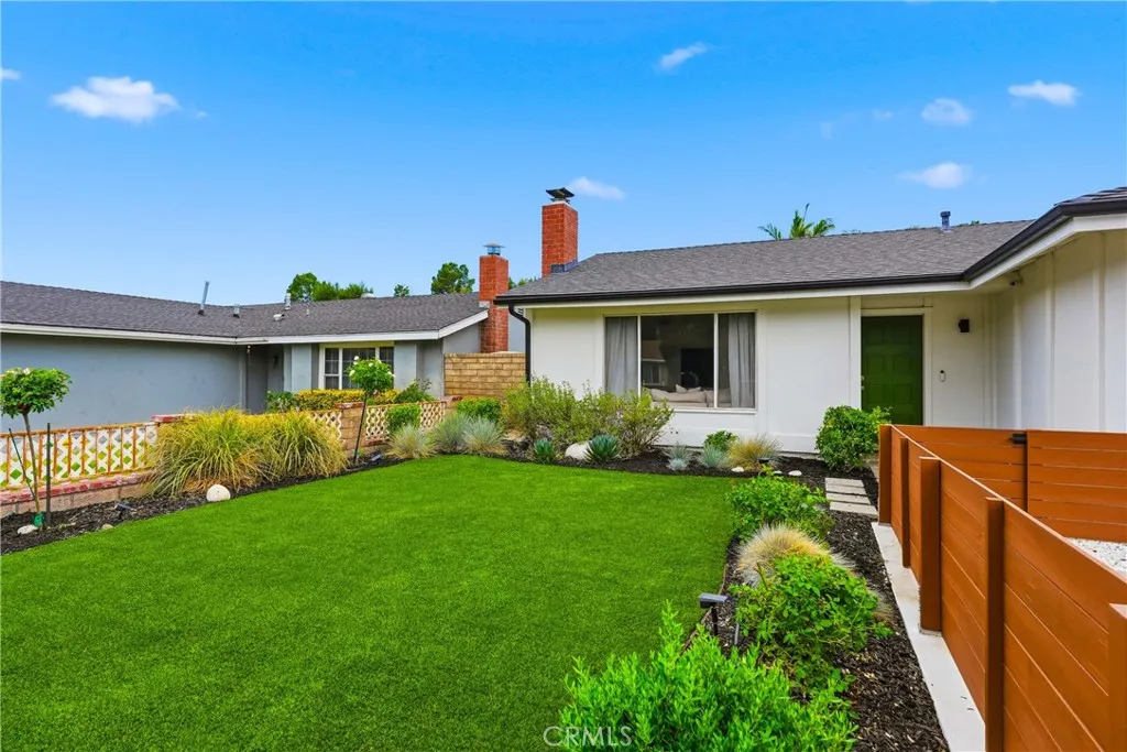 27493 Cherry Creek Drive, Valencia, CA 91354 - Photo 5 of 67, Valencia, CA