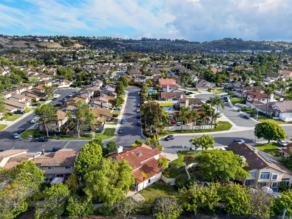 https://cdn.realtyfeed.com/cdn/127/306770042/16262978813b82a74601f3a1ef3e1db1.webp