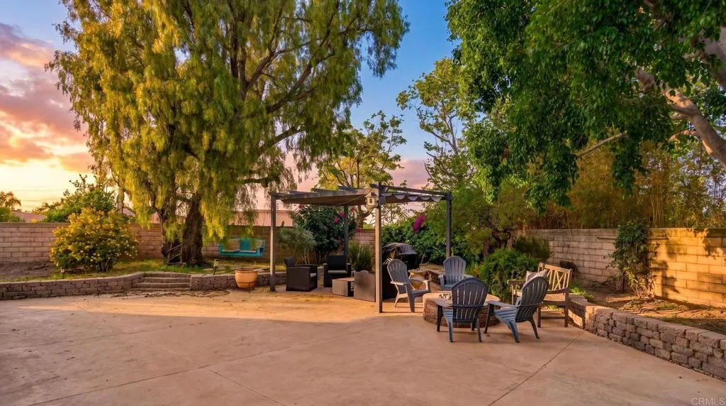 https://cdn.realtyfeed.com/cdn/127/306770042/38a69ac1d62c62540394f0a6082f7c19.webp