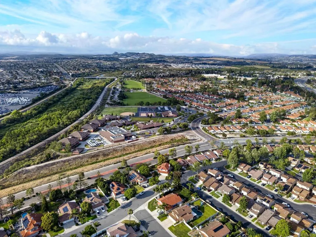 https://cdn.realtyfeed.com/cdn/127/306770042/9bfabedb32f37ff81c952076fd907b35.webp