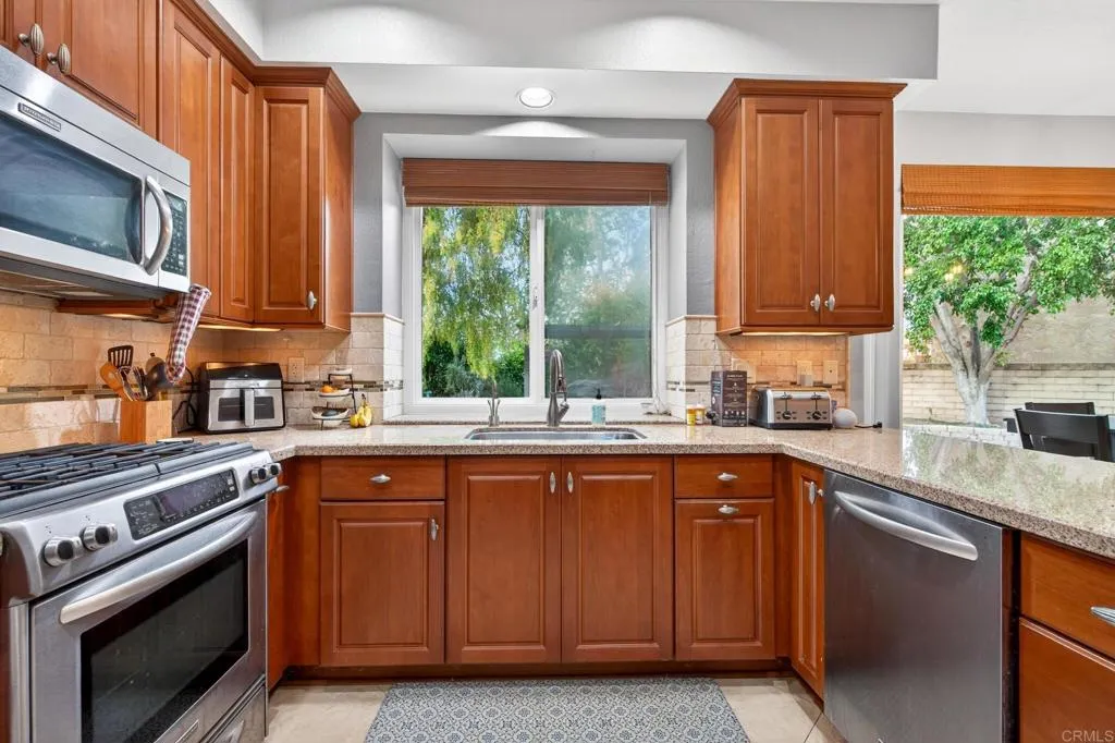 https://cdn.realtyfeed.com/cdn/127/306770042/a3234a6bf184836c2264eaaee0292fe9.webp